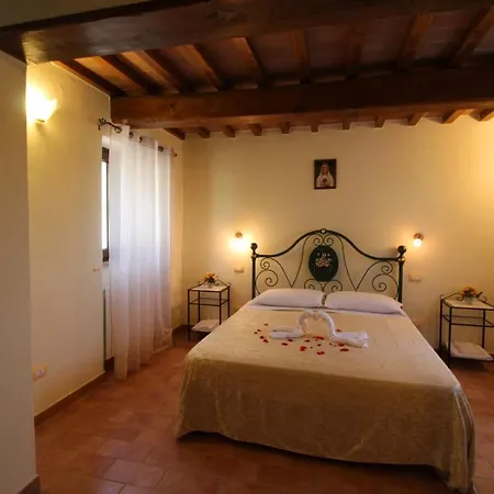 Willa Volterrano Sleeps 7 Pool Wifi *