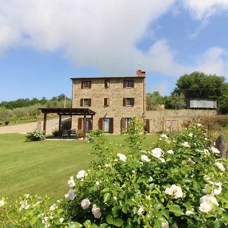 Volterrano Sleeps 7 Pool Wifi Poggioni